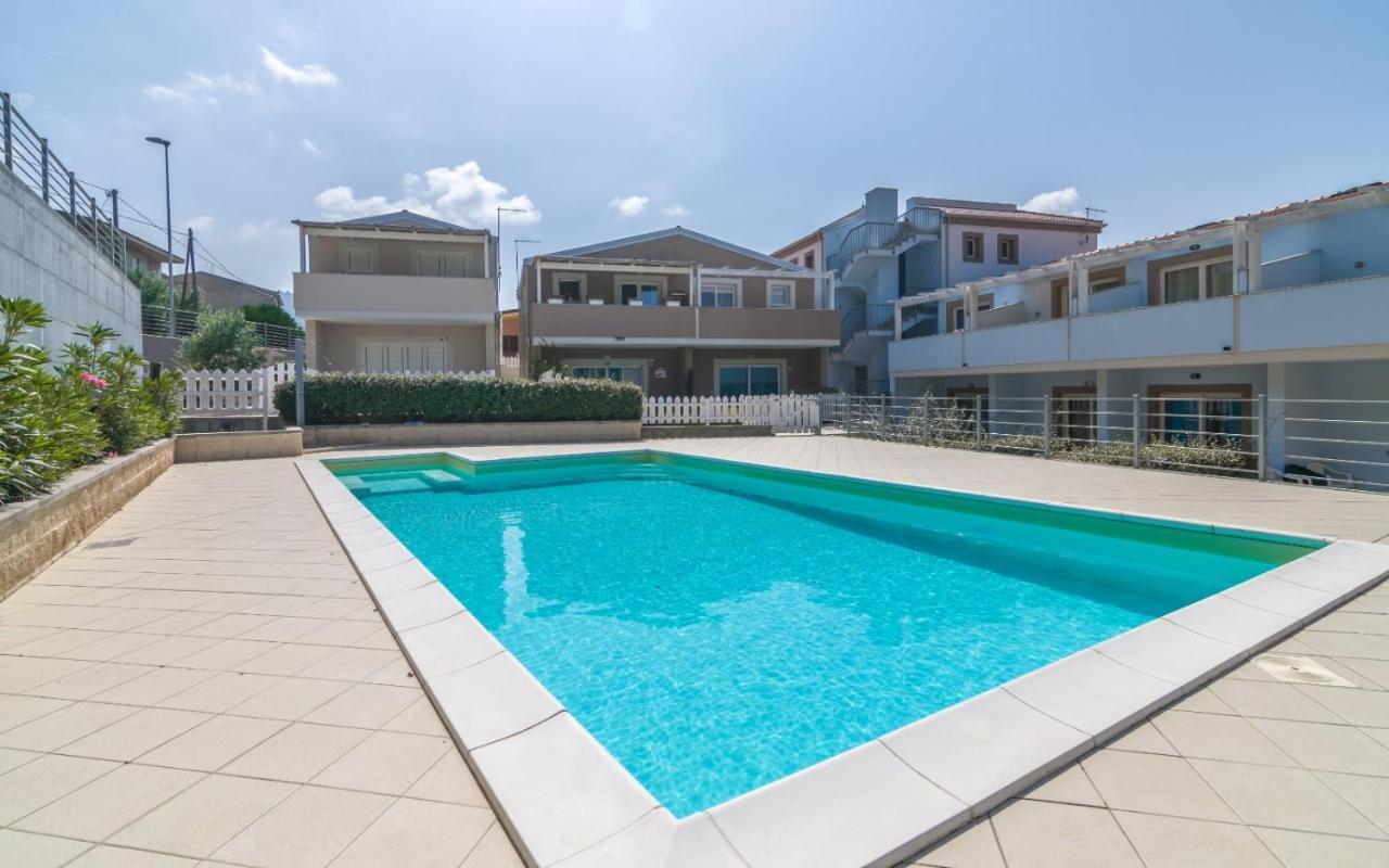 Villetta Federico Climatizzata Con Giardino Privato Viddalba Exteriör bild