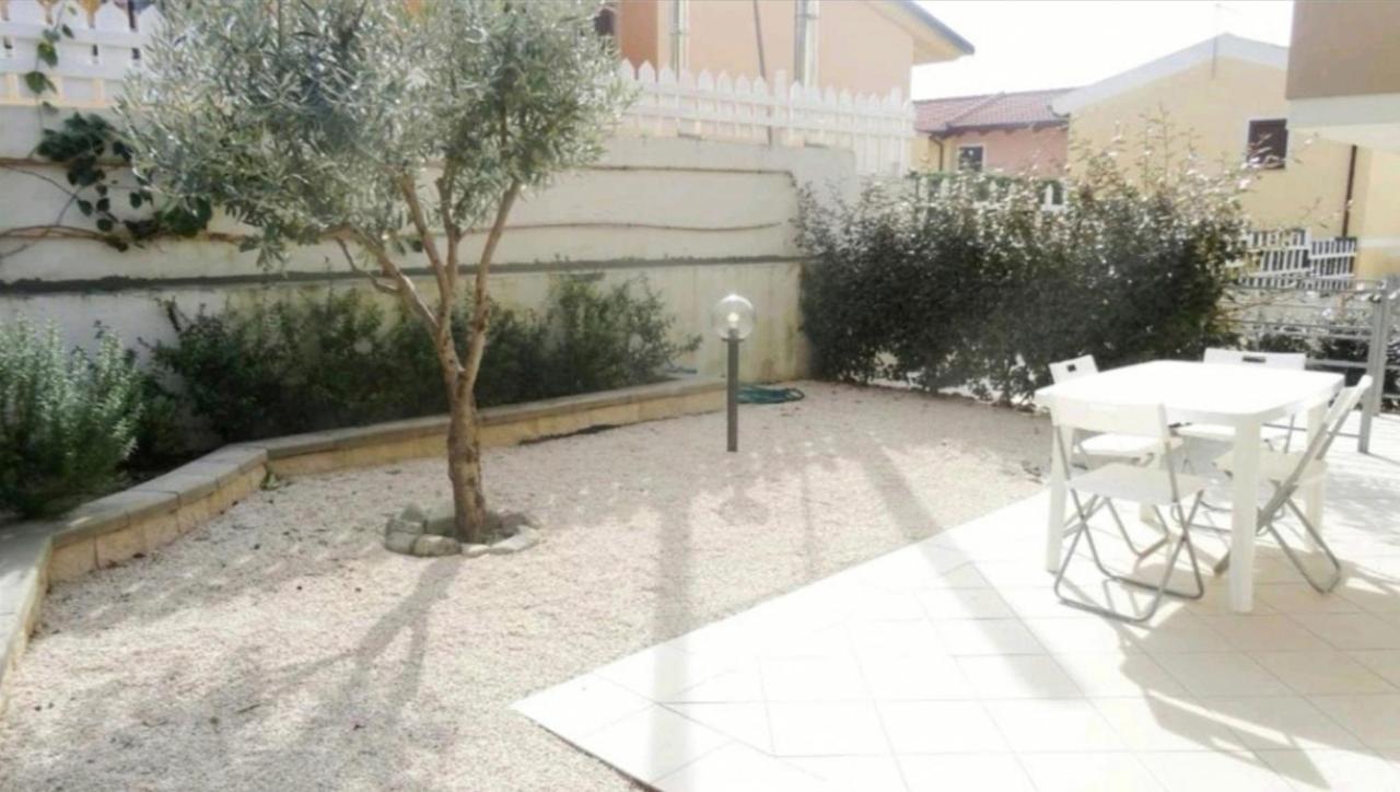 Villetta Federico Climatizzata Con Giardino Privato Viddalba Exteriör bild