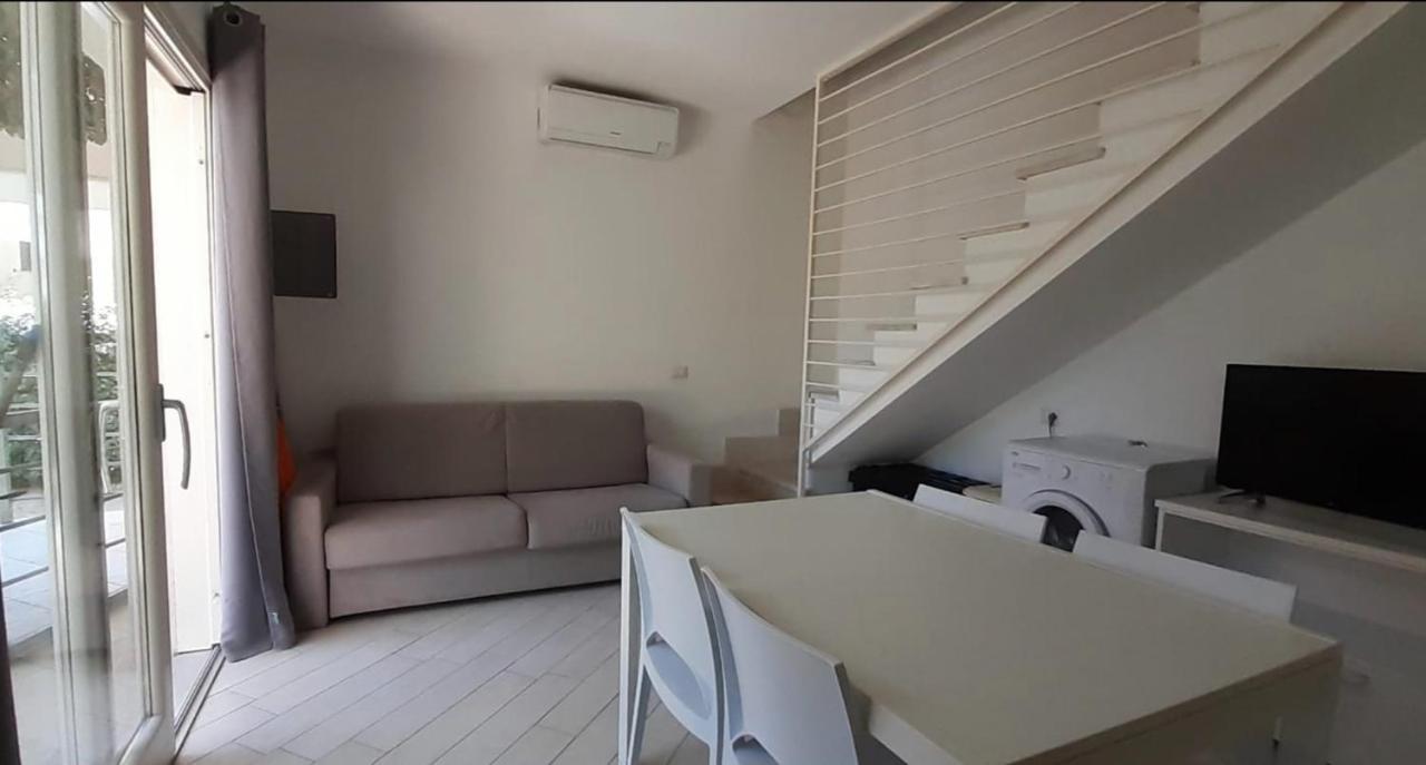 Villetta Federico Climatizzata Con Giardino Privato Viddalba Exteriör bild