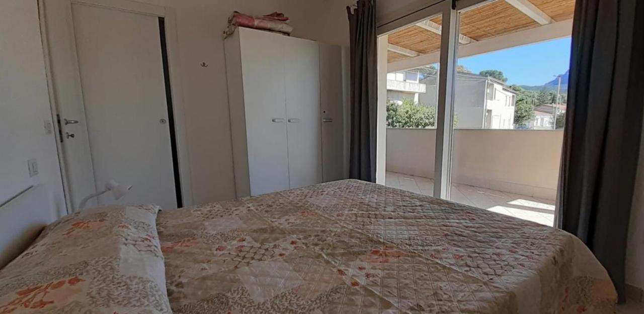 Villetta Federico Climatizzata Con Giardino Privato Viddalba Exteriör bild